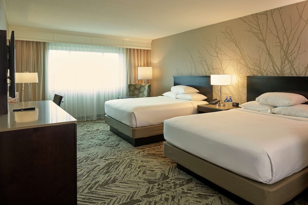 hilton cincinnati airport