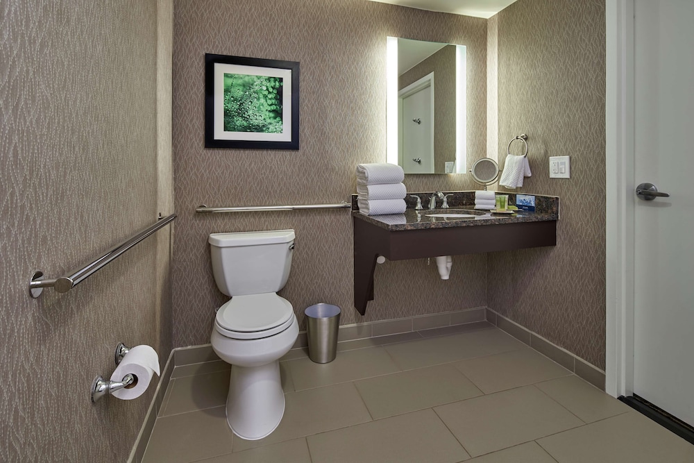 hilton cincinnati airport