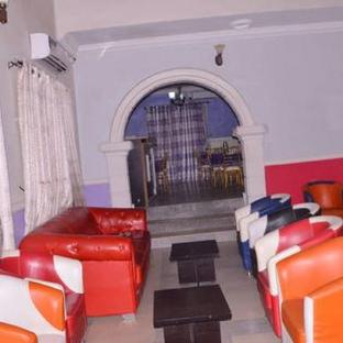 cozy suites