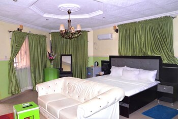 cozy suites