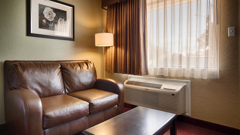 surestay hotel by best western floresville