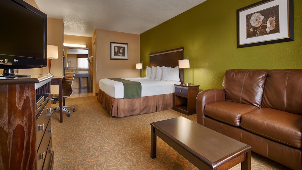 surestay hotel by best western floresville