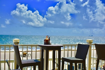 Sun Tower Hotel & Suites On The Beach,Broward County>>Boca Raton,4 star