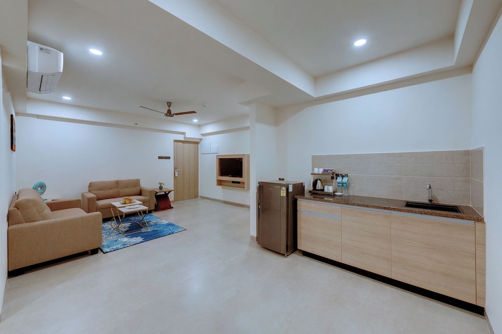 the fern habitat candolim goa