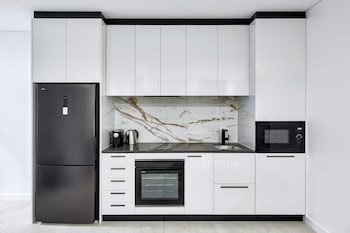 meriton suites liverpool