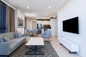 meriton suites liverpool