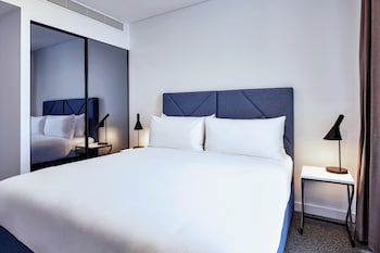 meriton suites liverpool