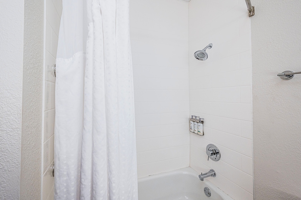 holiday inn express and suites franklin ky by ihg