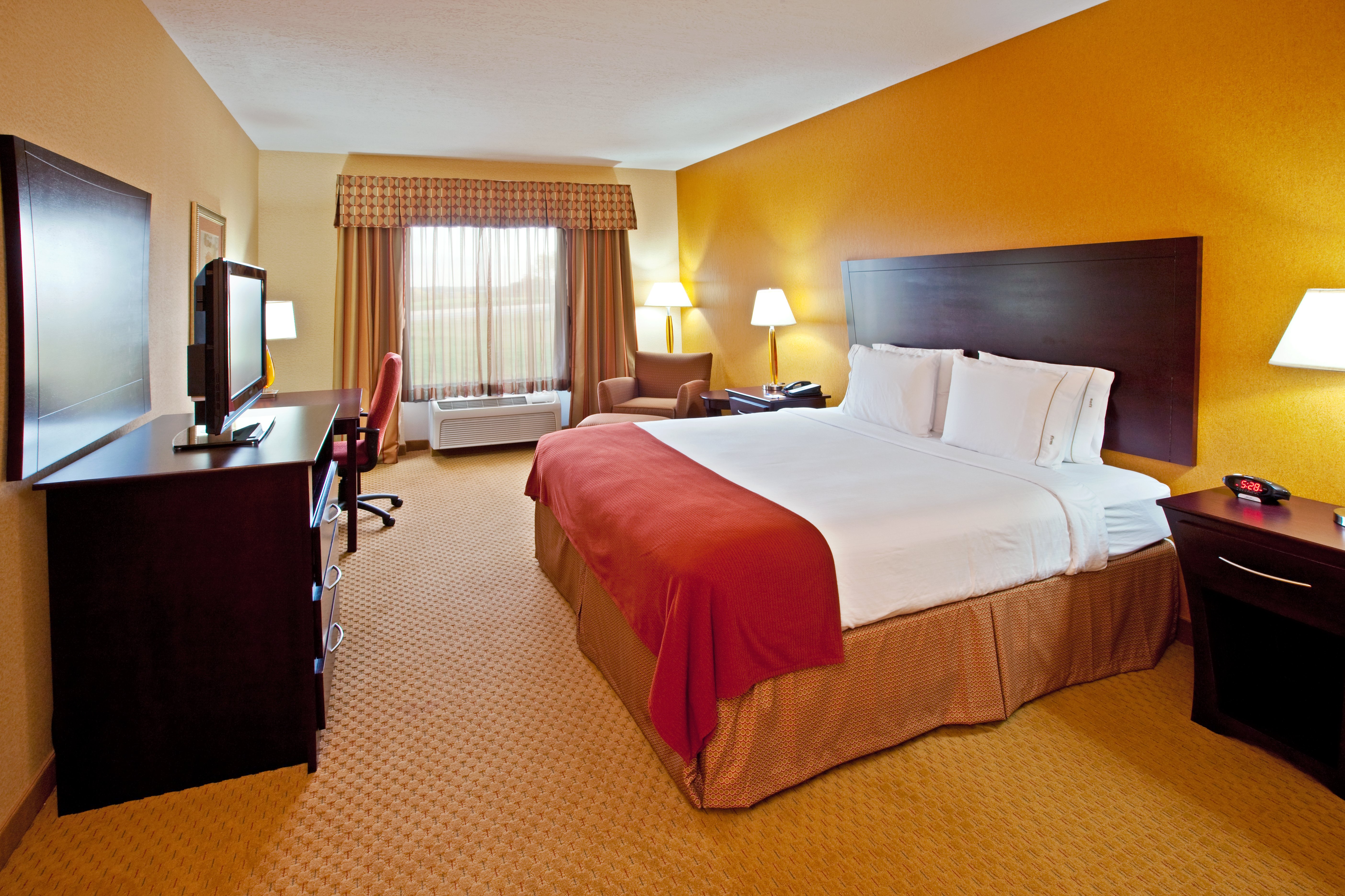 holiday inn express and suites franklin ky by ihg