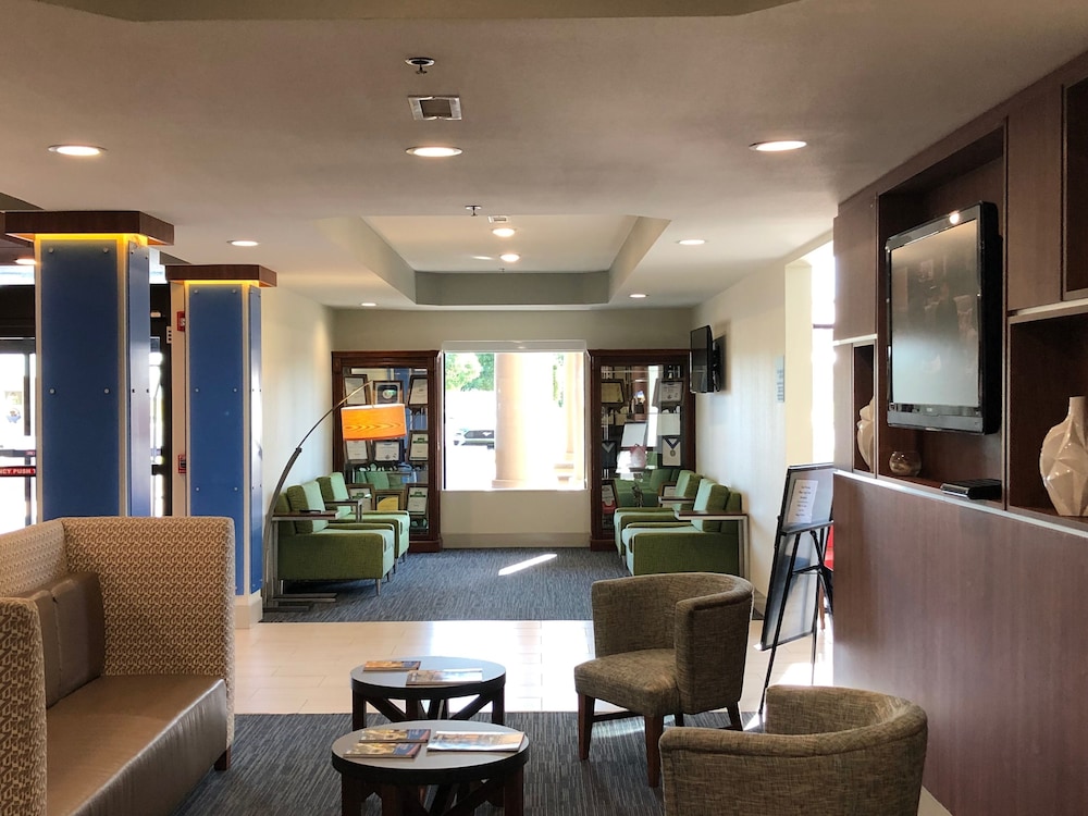 holiday inn express and suites franklin ky by ihg