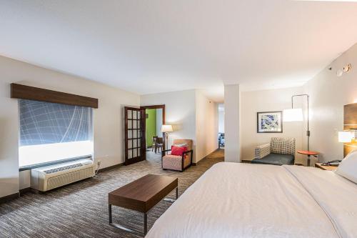 holiday inn express and suites franklin ky by ihg