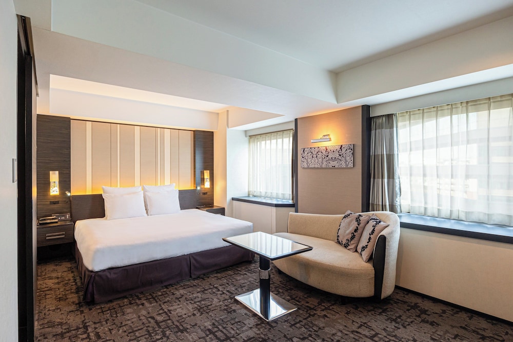 ana crowne plaza fukuoka by ihg