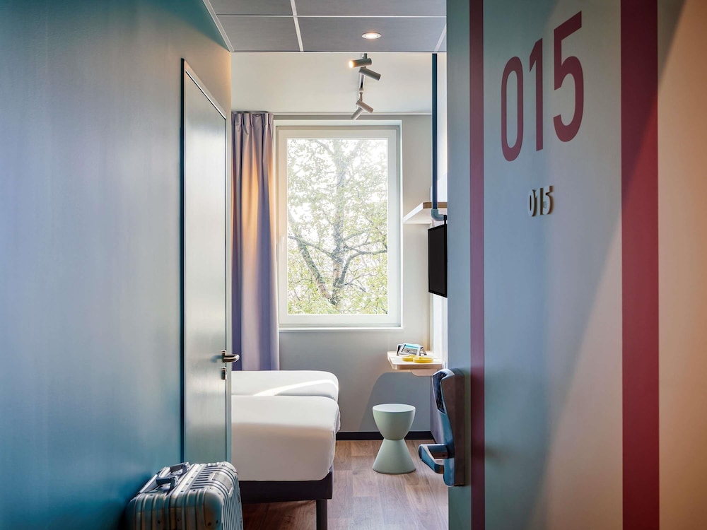 ibis budget tours sud