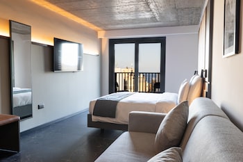 the londoner hotel st julians