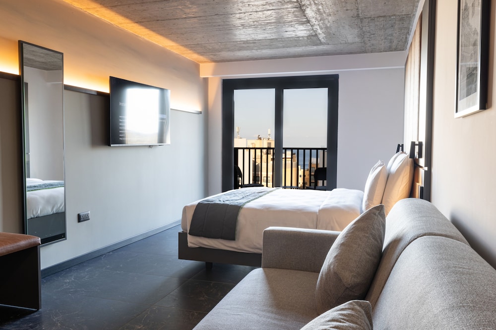 the londoner hotel st julians