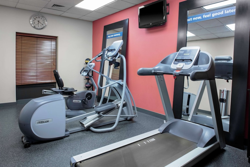 hampton inn and suites concord charlotte