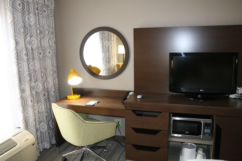 hampton inn and suites concord charlotte