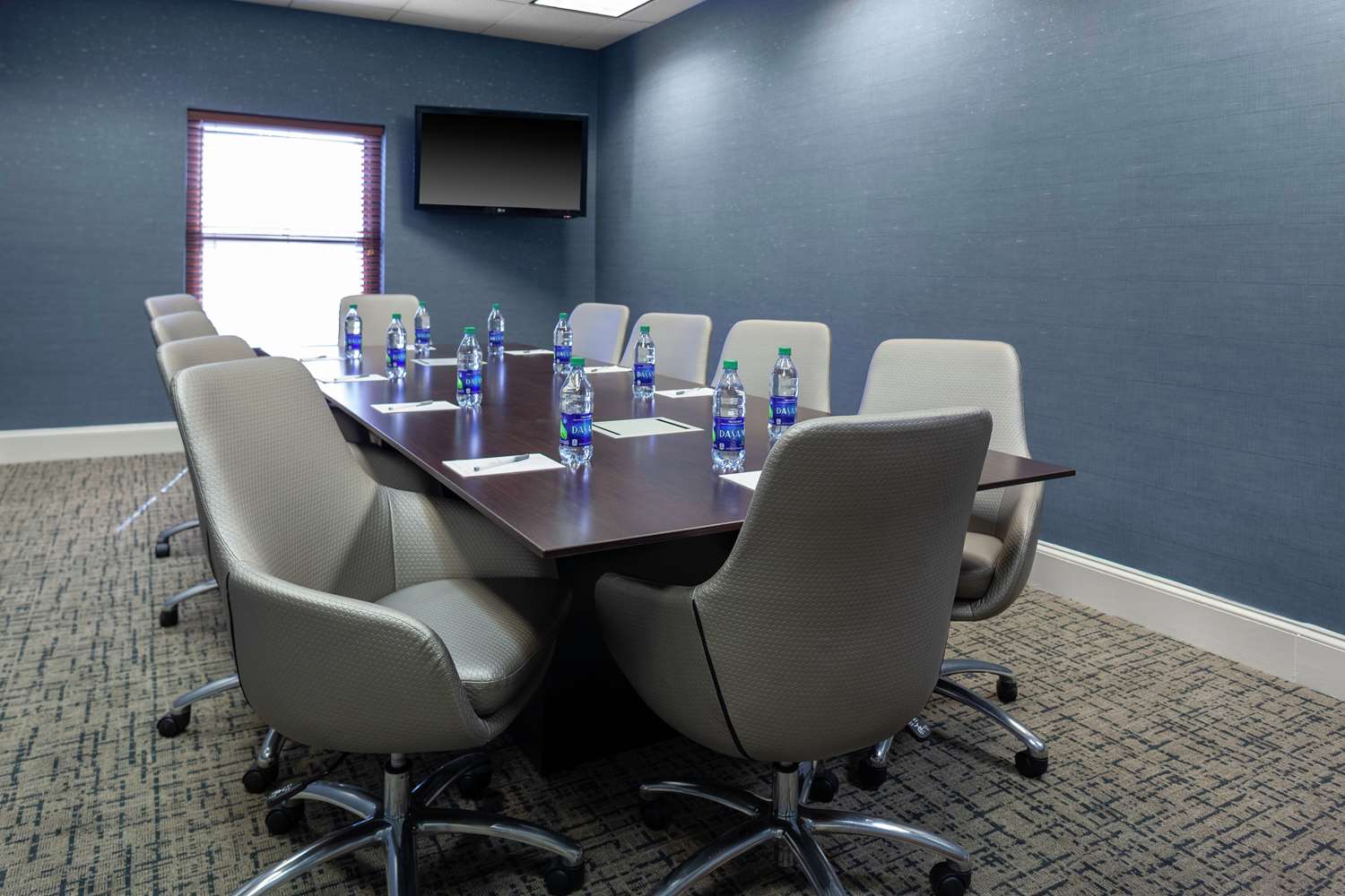 hampton inn and suites concord charlotte