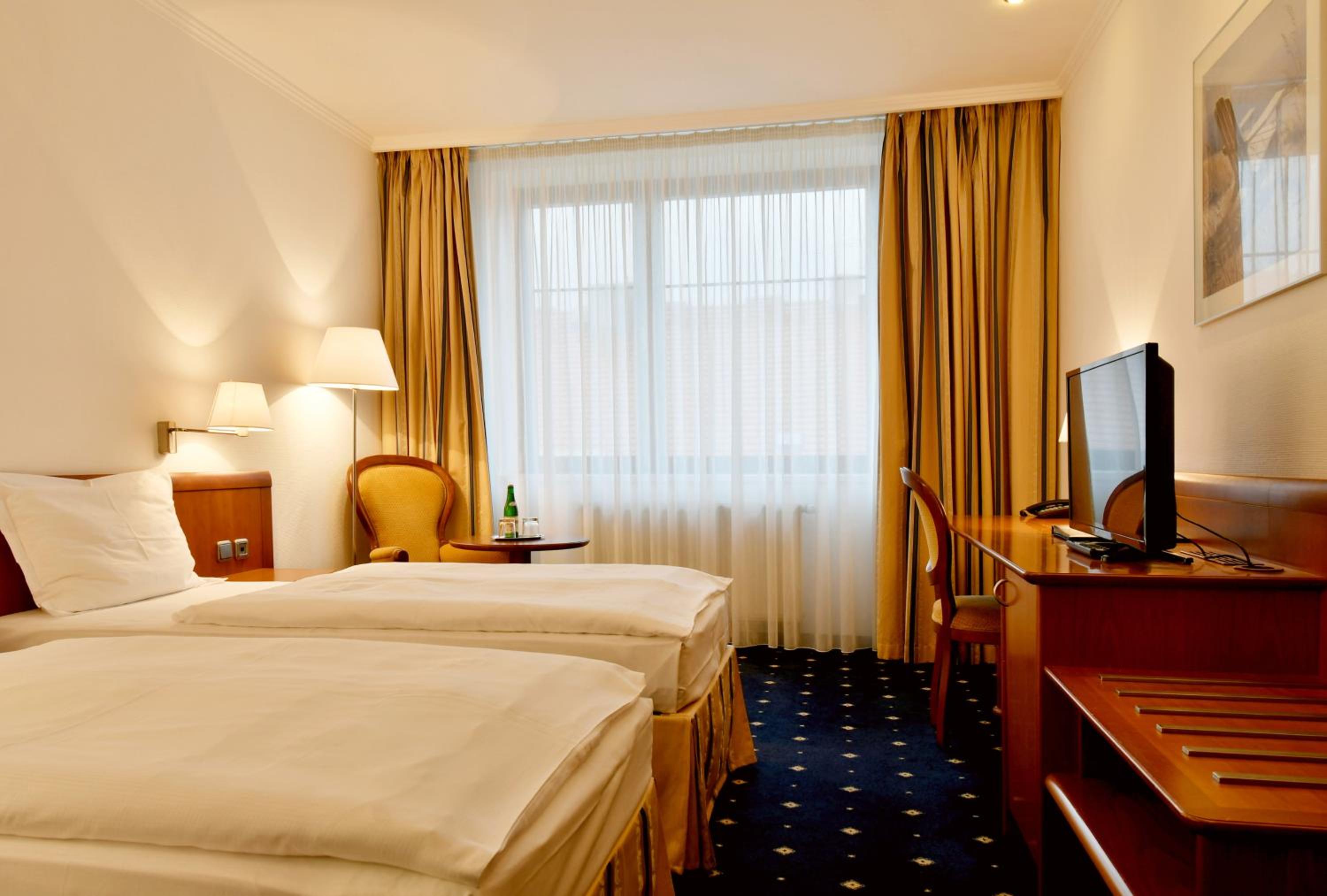 doubletree by hilton sukhumvit bangkok