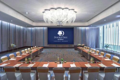 doubletree by hilton sukhumvit bangkok