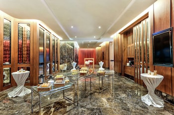 doubletree by hilton sukhumvit bangkok