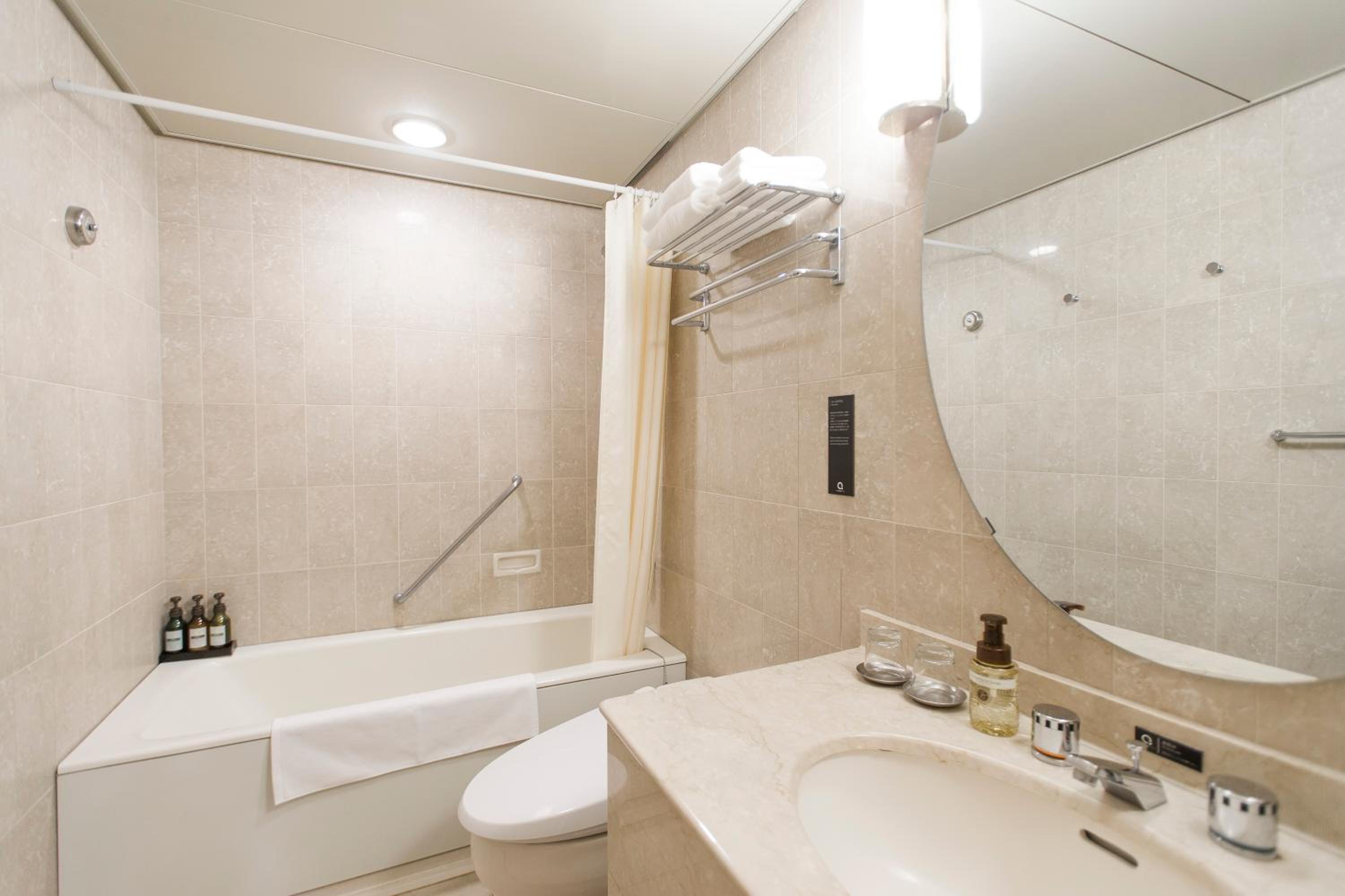 hilton london croydon