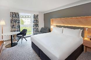 hilton london croydon