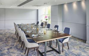 hilton london croydon