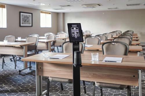 hilton london croydon