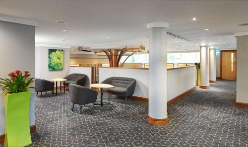 hilton london croydon