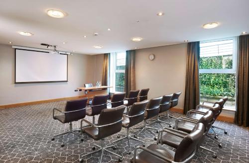 hilton london croydon