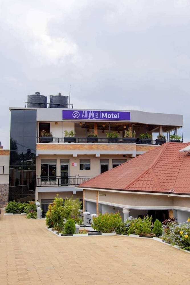 ally ngali motel