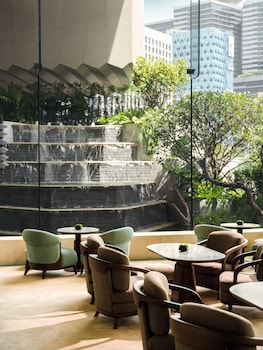 dusit thani bangkok