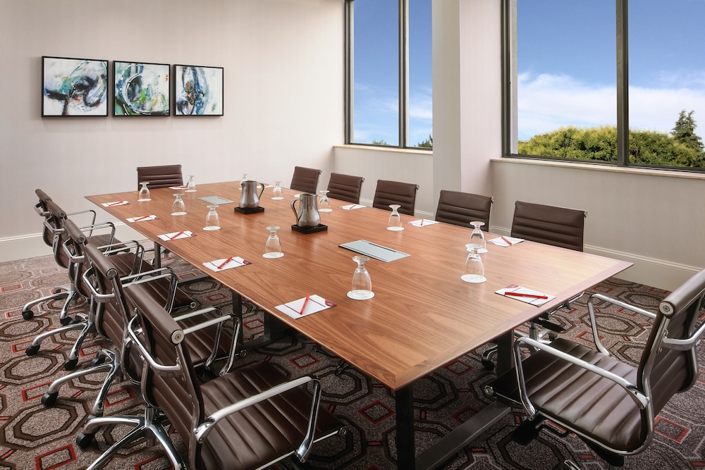 crowne plaza dallas market ctr love field by ihg