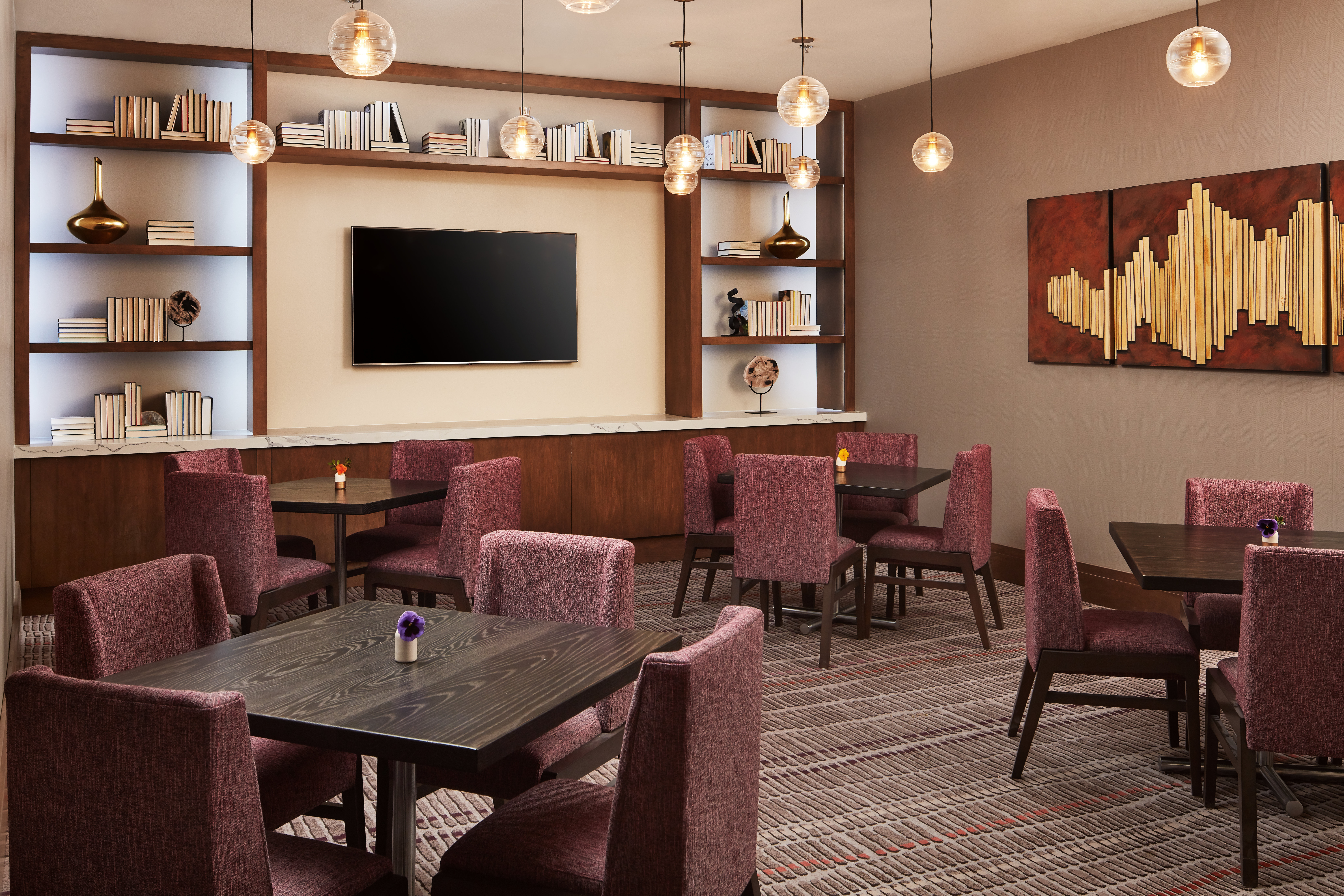 crowne plaza dallas market ctr love field by ihg