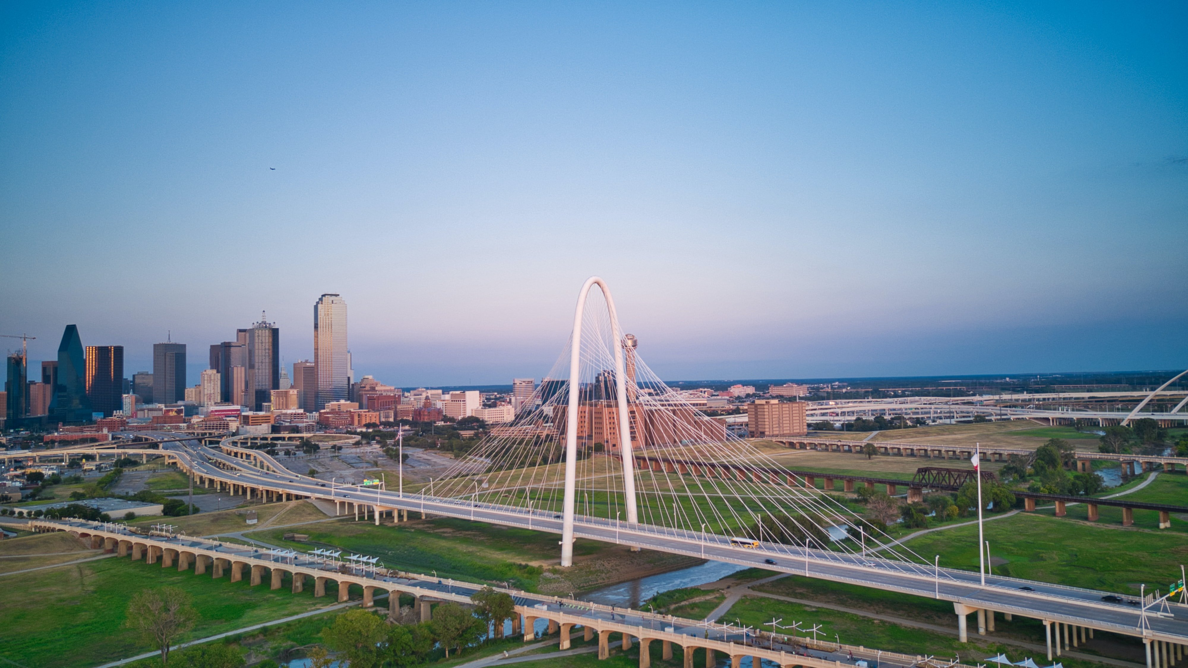 crowne plaza dallas market ctr love field by ihg