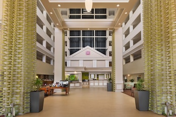 hilton garden inn dallas market center