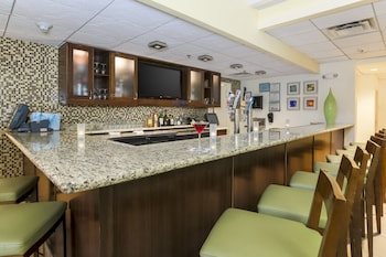 hilton garden inn dallas market center