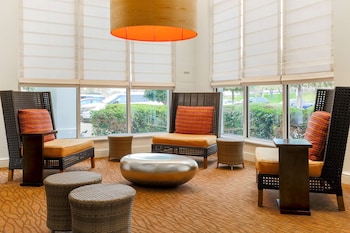 hilton garden inn dallas market center
