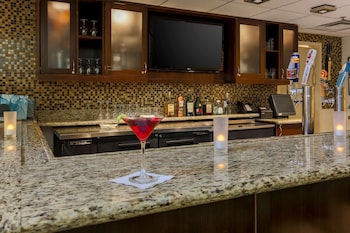 hilton garden inn dallas market center