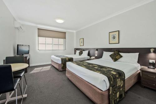 comfort hotel dandenong