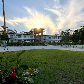 hotel capri doradal