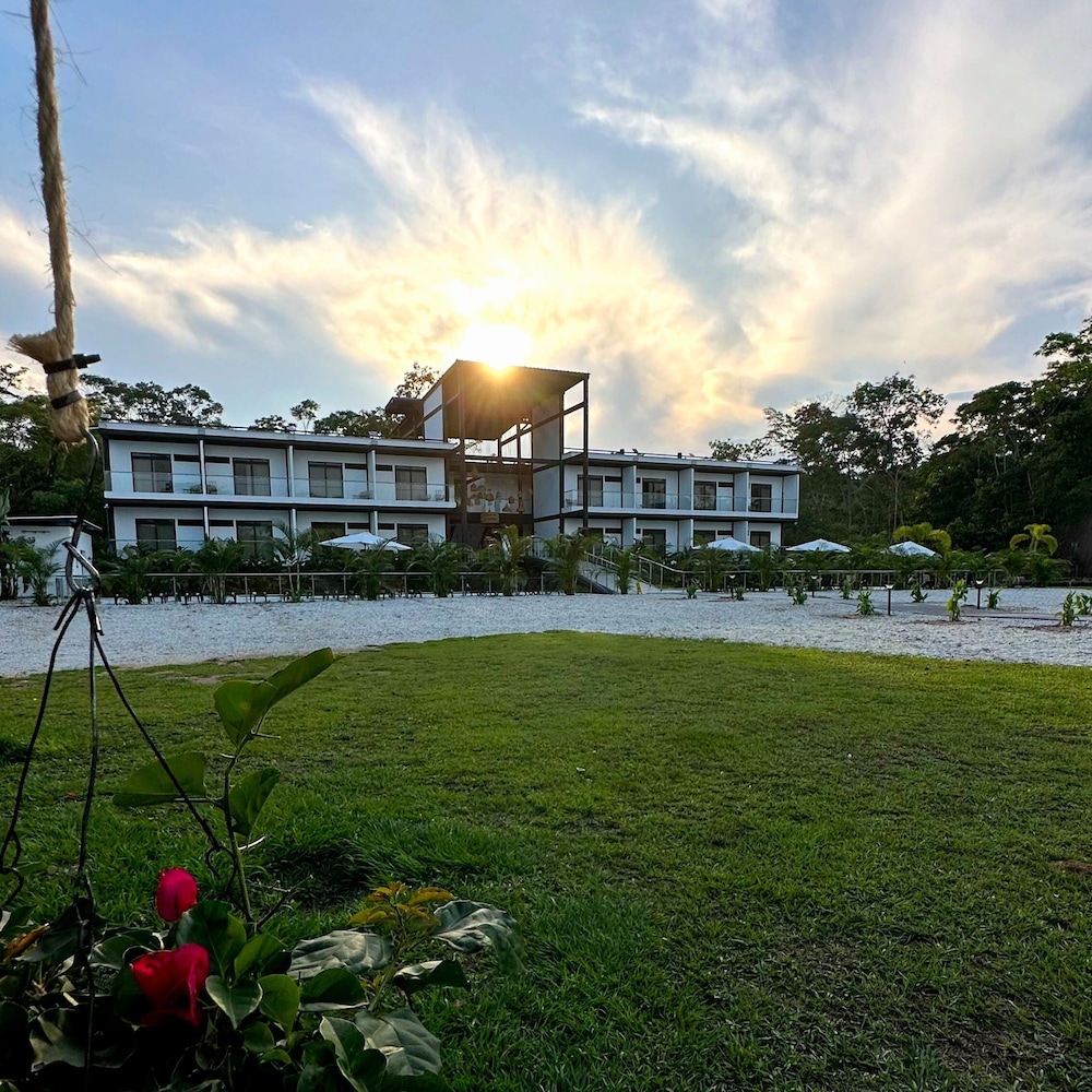 hotel capri doradal