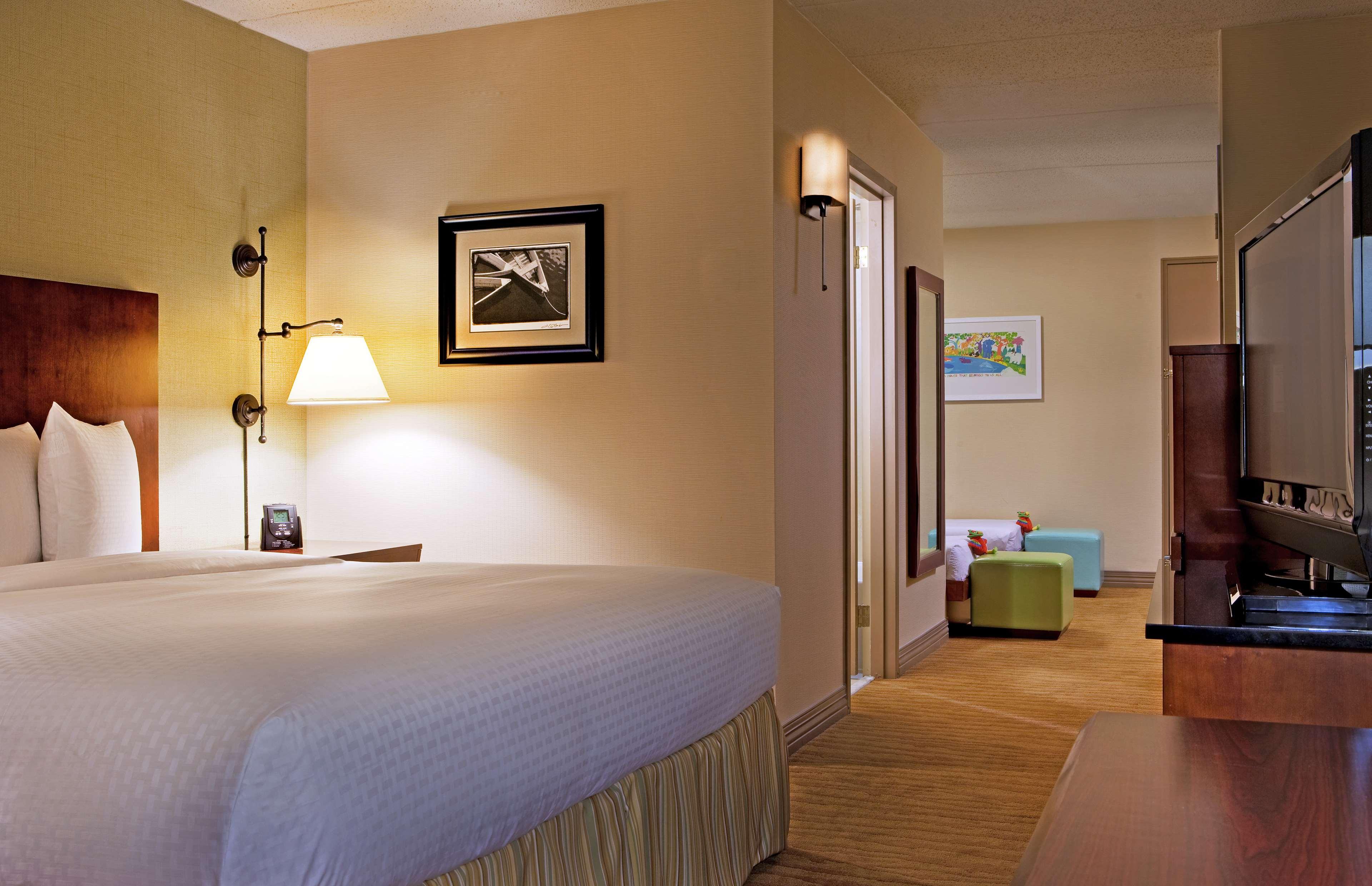 doubletree by hilton boston north shore