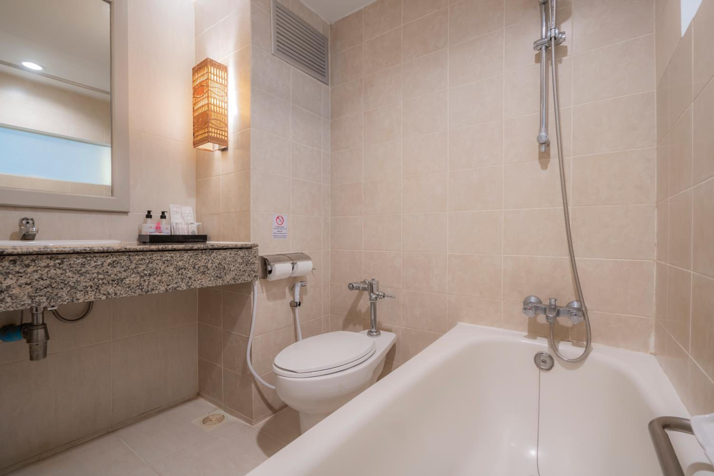 doubletree by hilton boston north shore