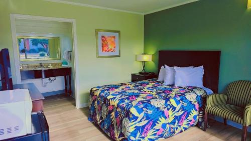 Astoria North Extended Stay,Blairs>>Danville,2 star