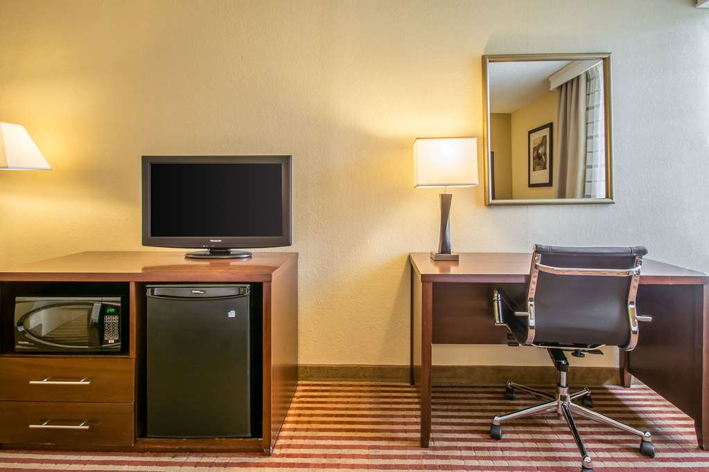 comfort inn and suites kissimmee by the parks