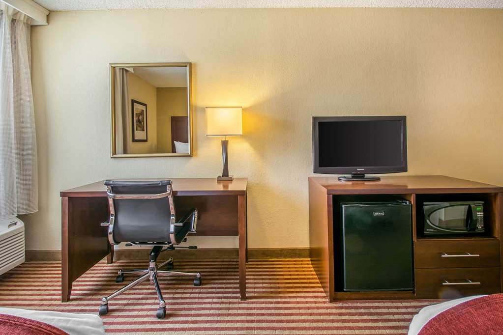 comfort inn and suites kissimmee by the parks