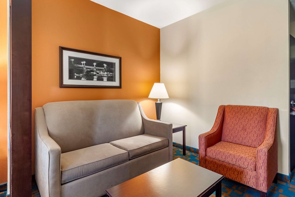 comfort suites knoxville west farragut