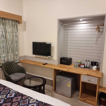 The Jais Boutique Stay,,2 star
